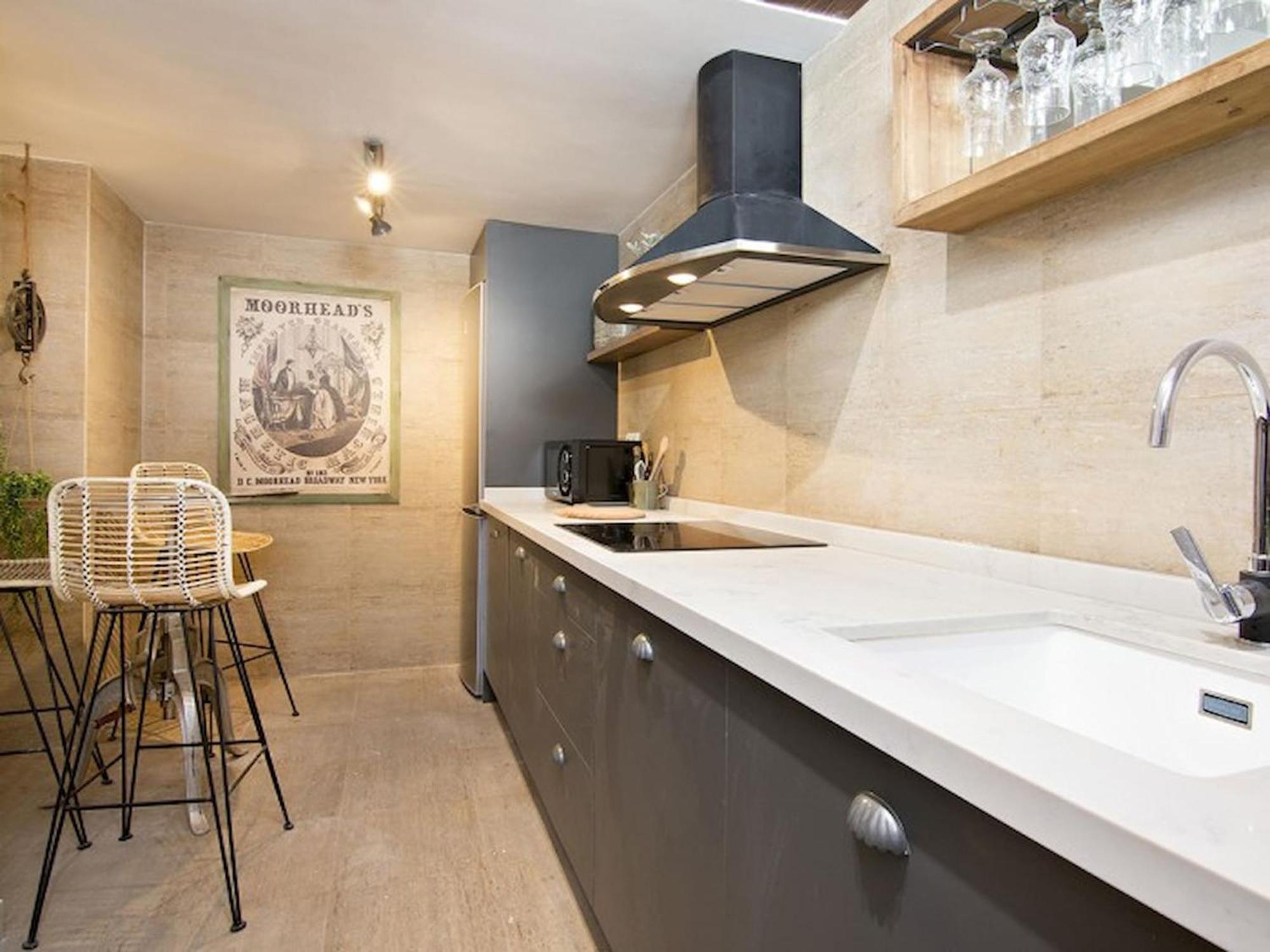 Chezmoihomes Cathedral Apartment กรานาดา ภายนอก รูปภาพ